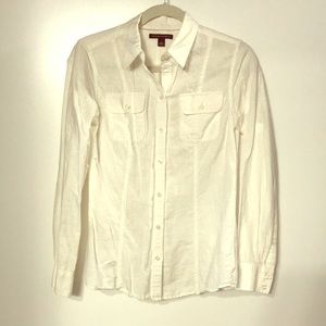 Linen long sleeved button down shirt